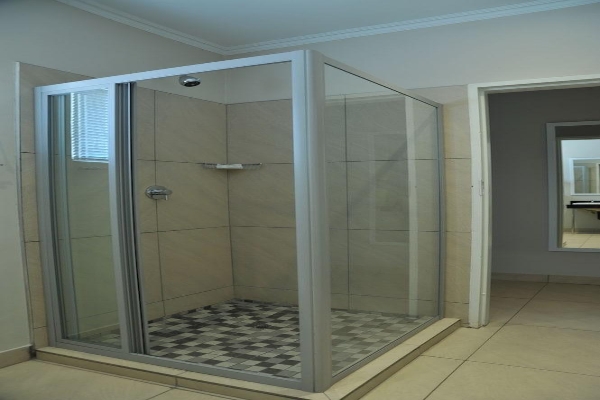 Hotel Cresta Sprayview (Victoria Falls)